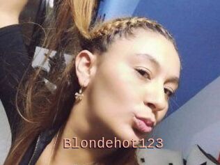 Blondehot123