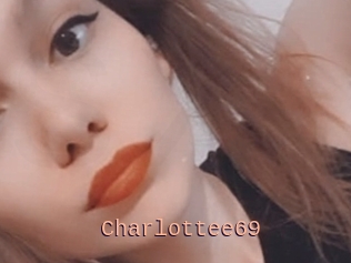Charlottee69