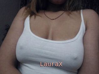 LauraX