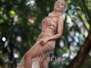 Lexy_Briey