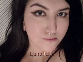 LunaTits