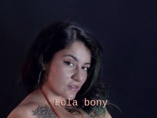 Lola_bony
