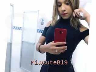 MiaCuteBl9