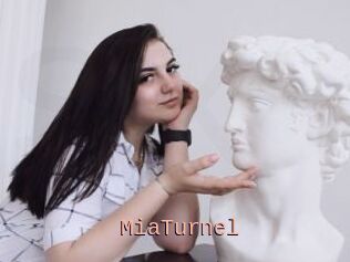 MiaTurnel