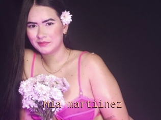 Mia_martiinez