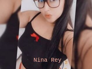 Nina_Rey