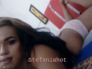Stefaniahot