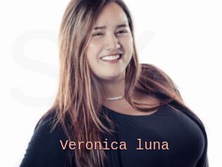 Veronica_luna