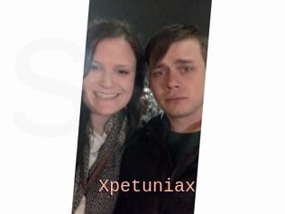 Xpetuniax